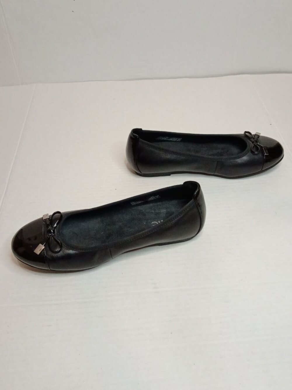Vionic Minna Black Leather Bow Ballet Flats Women’s Size 7.5M - Picture 4 of 7